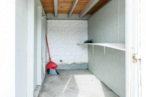 16-7 Stanton Street, Red Deer, AB -  Photo Showing Other Room
