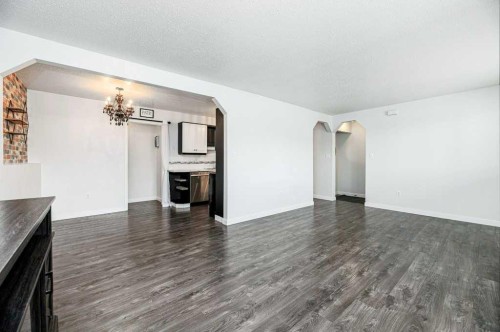 16-7 Stanton Street, Red Deer, AB - Indoor