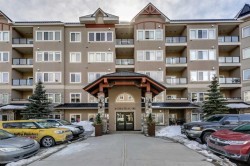 211-10 Discovery Ridge Close SW Calgary, AB T3H 5X3