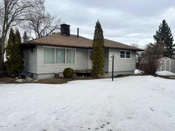 5117 49 Avenue Forestburg, AB T0B 1N0