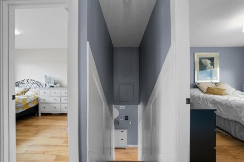 6911 42 Avenue, Camrose, AB - Indoor