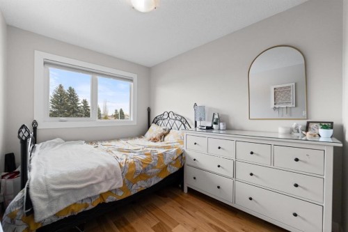 6911 42 Avenue, Camrose, AB - Indoor Photo Showing Bedroom