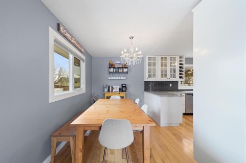 6911 42 Avenue, Camrose, AB - Indoor