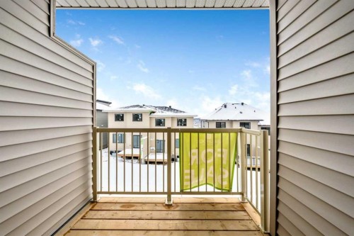 370 Heritage Boulevard, Cochrane, AB - Outdoor With Exterior