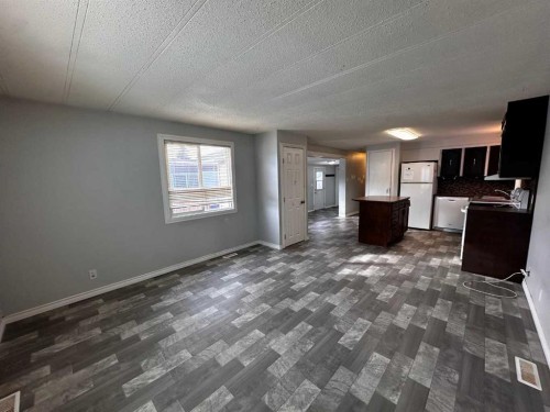 8-5103 61 Avenue, Olds, AB 