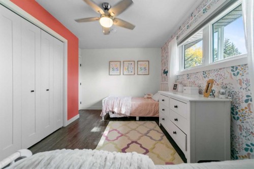 5409 48 Avenue, Killam, AB - Indoor Photo Showing Bedroom
