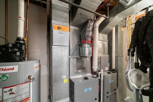 5409 48 Avenue, Killam, AB - Indoor Photo Showing Basement