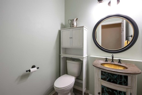 98 Pine Crescent, Blackfalds, AB - Indoor Photo Showing Bathroom