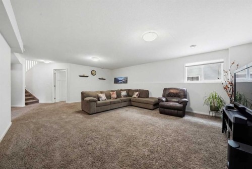 14 Thomas Place, Red Deer, AB - Indoor