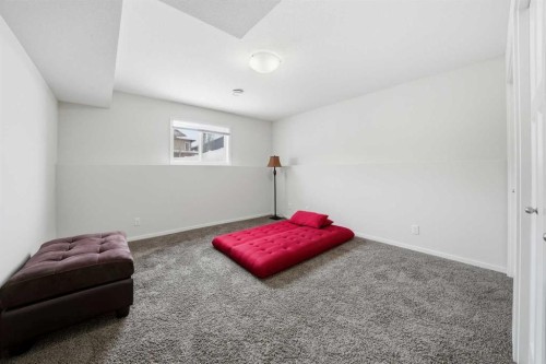 14 Thomas Place, Red Deer, AB - Indoor