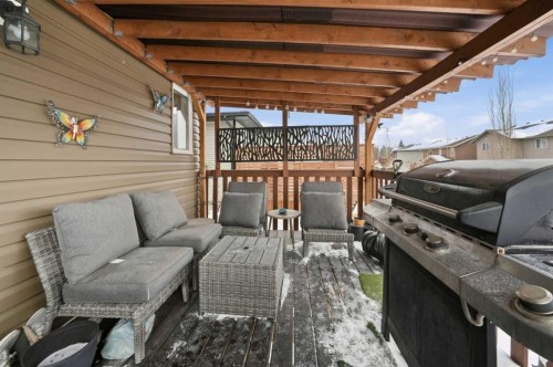 14 Thomas Place, Red Deer, AB - Outdoor With Deck Patio Veranda With Exterior