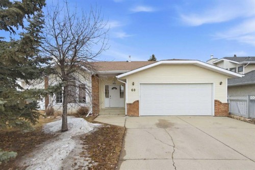 68 Dawson Street  Red Deer, AB T4R 1V9