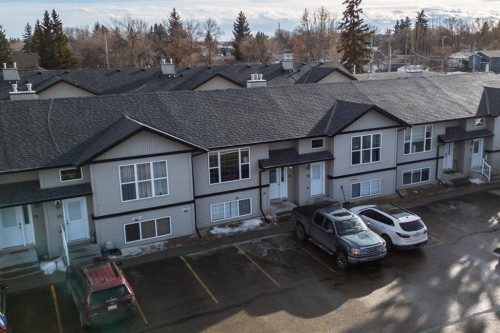 24-5302 47 Street  Camrose, AB T4V 5J5