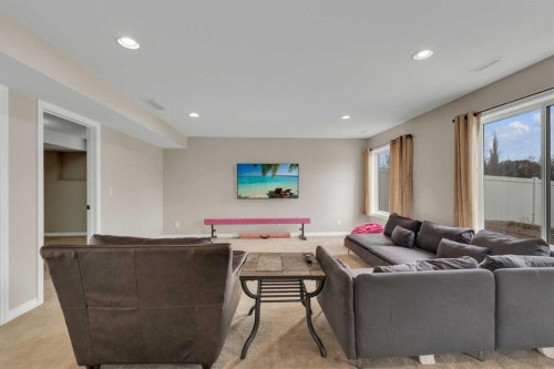 29 Emily Crescent, Lacombe, AB - Indoor