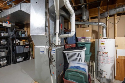 4708 55 Street, Killam, AB - Indoor Photo Showing Basement