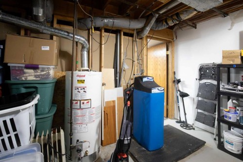 4708 55 Street, Killam, AB - Indoor Photo Showing Basement