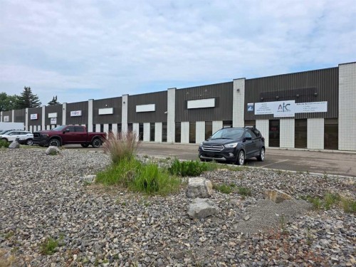#8-4830 78 Street, Red Deer, AB 