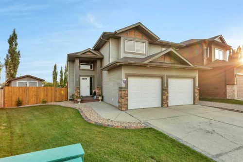 5 Heritage Drive  Penhold, AB T0M 1R0