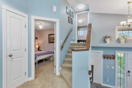 5 Heritage Drive, Penhold, AB - Indoor Photo Showing Other Room