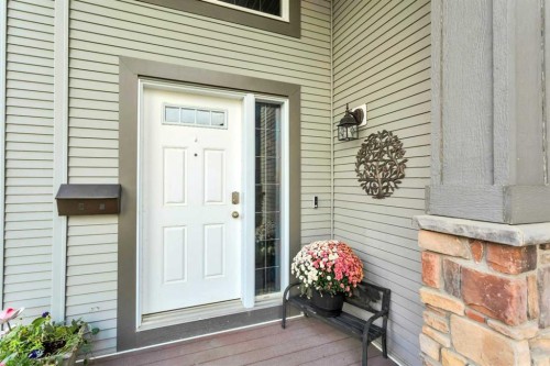 5 Heritage Drive, Penhold, AB - Outdoor With Exterior