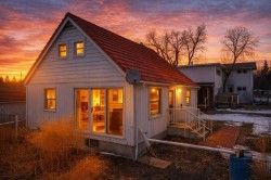 3702 44 Avenue  Red Deer, AB T4N 3H5