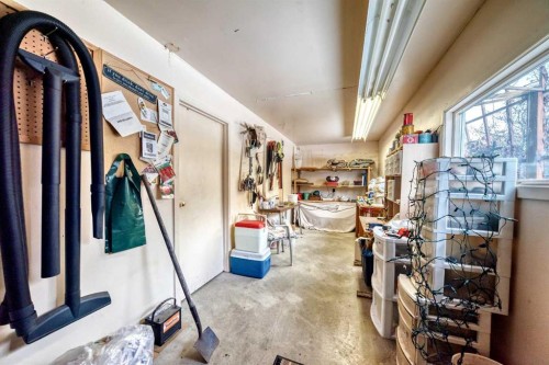 5205 55St., Rimbey, AB - Indoor