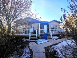 3402 49 Avenue  Red Deer, AB T4N 3W2