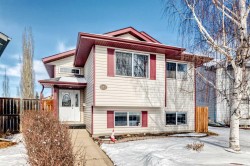 232 Deschner Close Red Deer, AB T4R 3C2