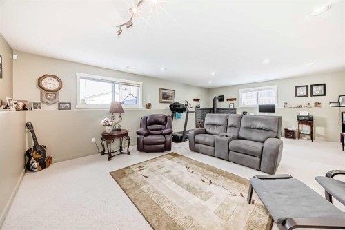 232 Deschner Close, Red Deer, AB - Indoor