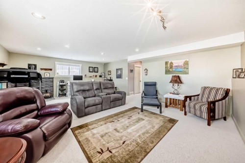 232 Deschner Close, Red Deer, AB - Indoor