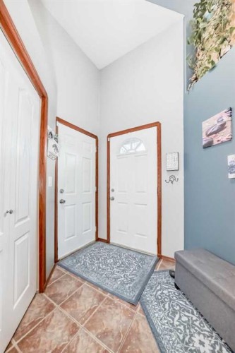 35 Dentoom Close, Red Deer, AB - Indoor Photo Showing Other Room