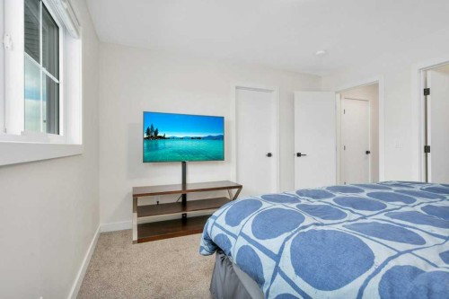 26 Athens Place, Blackfalds, AB - Indoor Photo Showing Bedroom