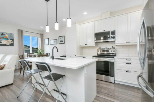 26 Athens Place, Blackfalds, AB - Indoor Photo Showing Kitchen With Stainless Steel Kitchen With Upgraded Kitchen