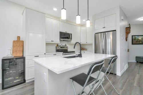 26 Athens Place, Blackfalds, AB - Indoor Photo Showing Kitchen With Stainless Steel Kitchen With Upgraded Kitchen