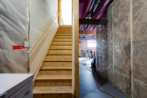 7-5301 Windward Place, Sylvan Lake, AB - Indoor