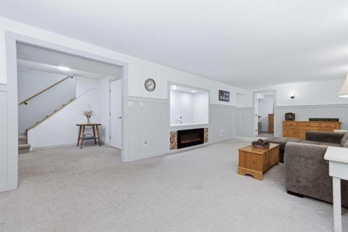 13 Ockley Close, Red Deer, AB - Indoor