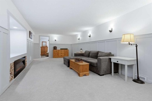 13 Ockley Close, Red Deer, AB - Indoor