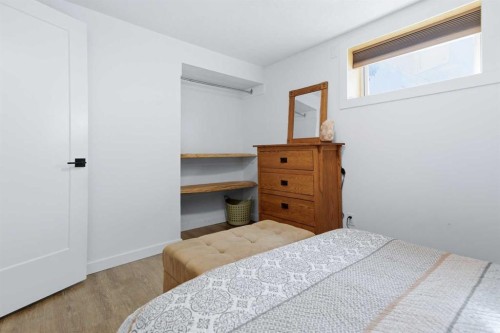 13 Ockley Close, Red Deer, AB - Indoor Photo Showing Bedroom
