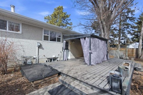 13 Ockley Close, Red Deer, AB - Outdoor With Deck Patio Veranda With Exterior
