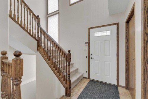 155 Inglewood Drive, Red Deer, AB - Indoor Photo Showing Other Room