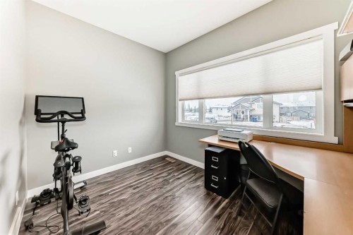 3 Hanson Green, Penhold, AB - Indoor Photo Showing Office