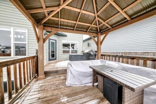 3 Hanson Green, Penhold, AB - Outdoor With Deck Patio Veranda With Exterior