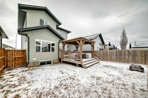 3 Hanson Green, Penhold, AB - Outdoor With Deck Patio Veranda With Exterior