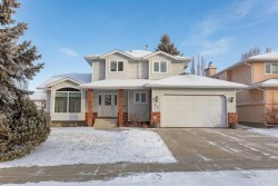52 Anquetel Street Red Deer, AB T4R 2K8