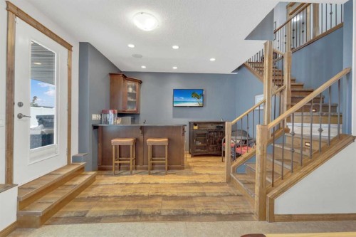 8 Laurel Close, Sylvan Lake, AB - Indoor Photo Showing Other Room