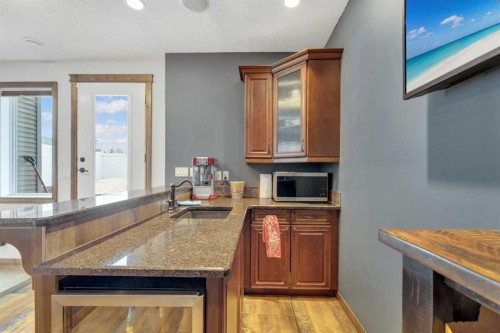 8 Laurel Close, Sylvan Lake, AB - Indoor Photo Showing Other Room