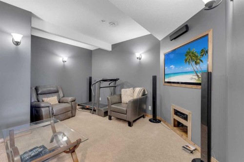 8 Laurel Close, Sylvan Lake, AB - Indoor Photo Showing Other Room