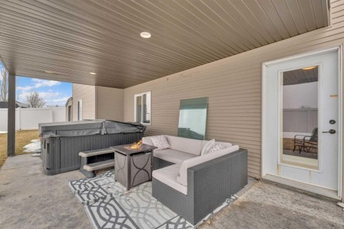 8 Laurel Close, Sylvan Lake, AB - Outdoor With Deck Patio Veranda With Exterior