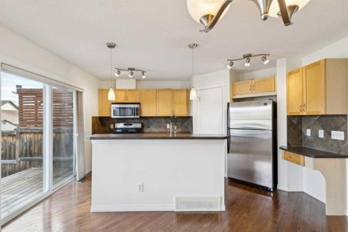 99 Auburn Bay Manor Se, Calgary, AB - Indoor Photo Showing Kitchen With Stainless Steel Kitchen