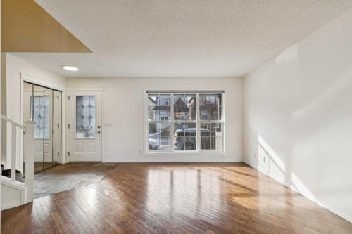 99 Auburn Bay Manor Se, Calgary, AB - Indoor Photo Showing Other Room